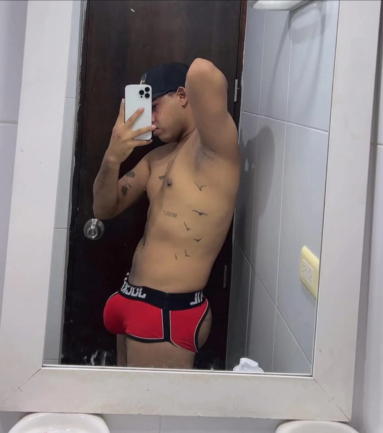 XXX Porn Photo of Nude Zaym_Liam 3
