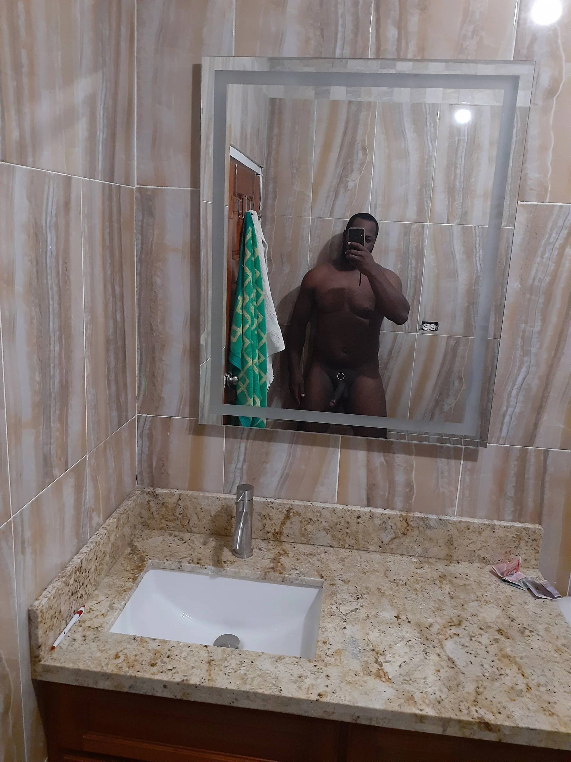 XXX Porn Photo of Nude Bighood_T 60
