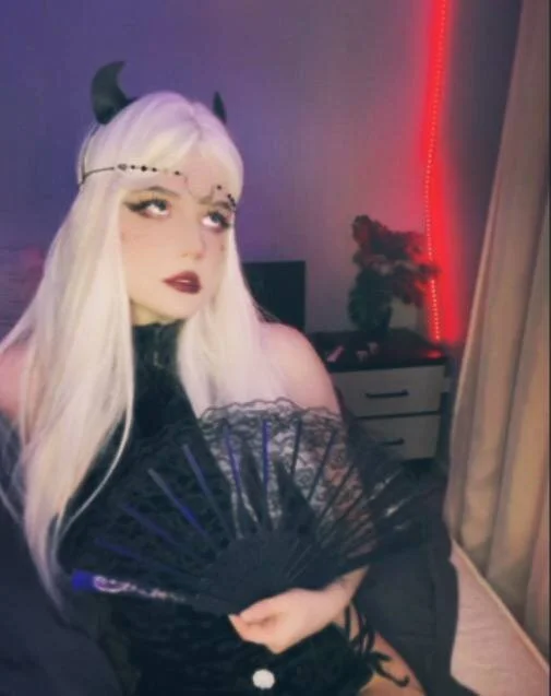 XXX Porn Photo of Nude SweetPeach_Allice 2