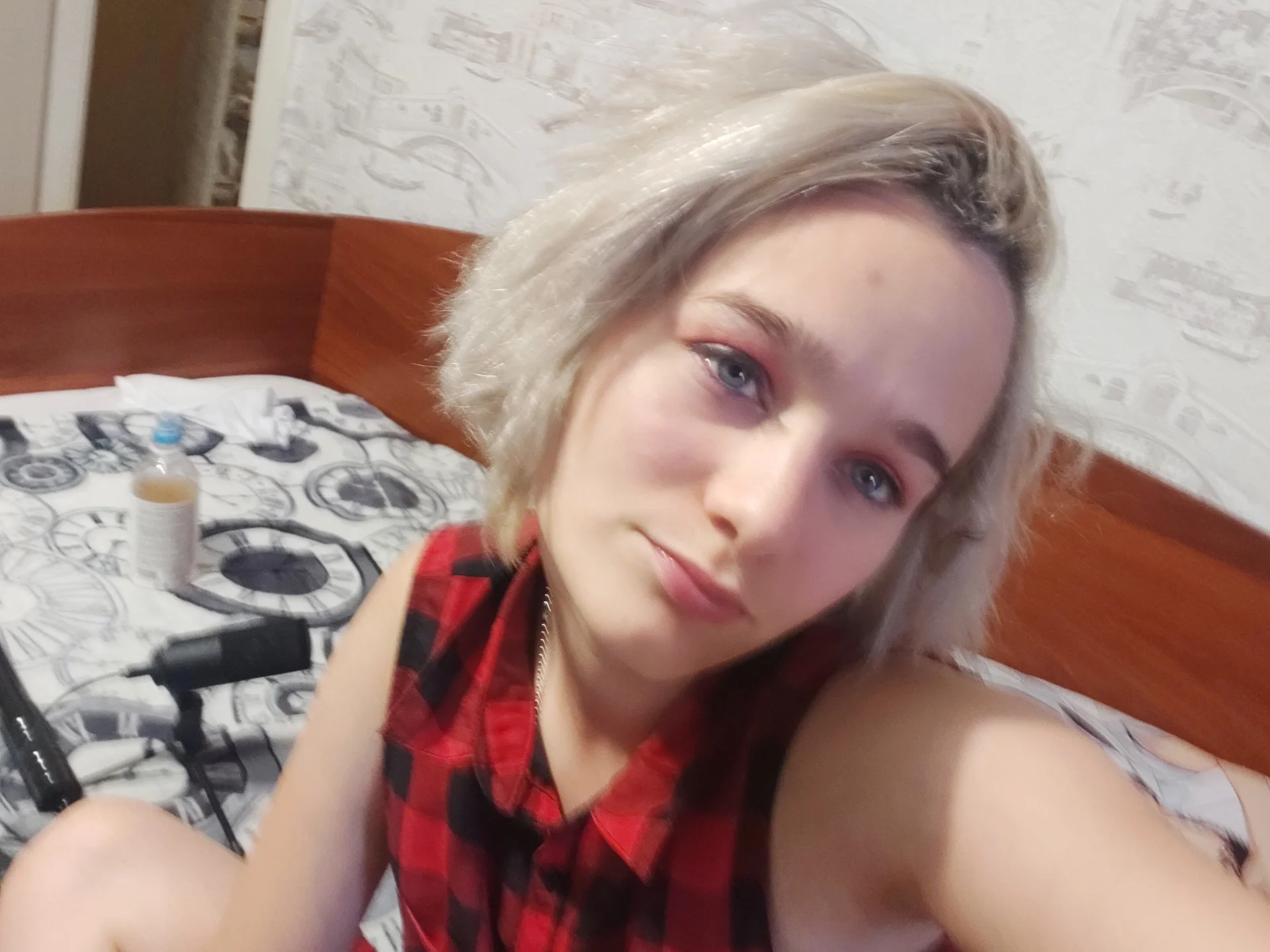 XXX Porn Photo of Nude KagamiTayga 5