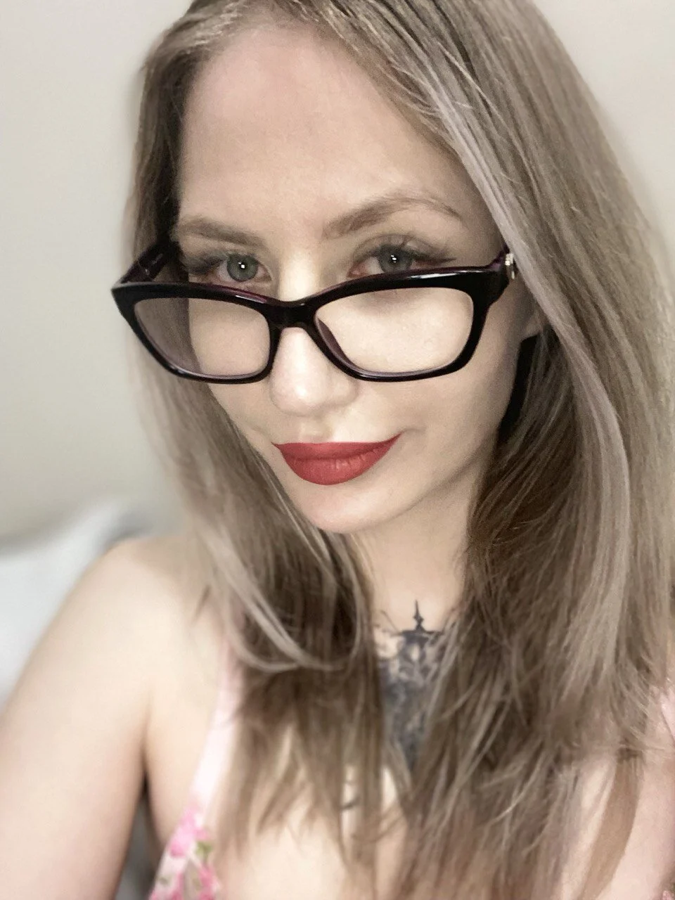 XXX Porn Photo of Nude BlondeBun 9