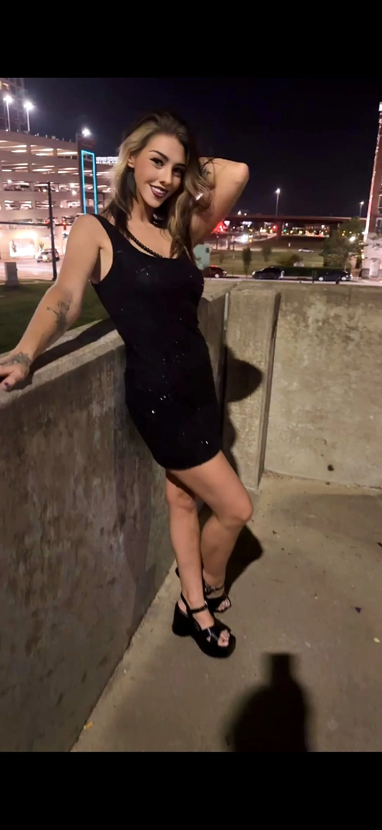 XXX Porn Photo of Nude tastemecaroline 3