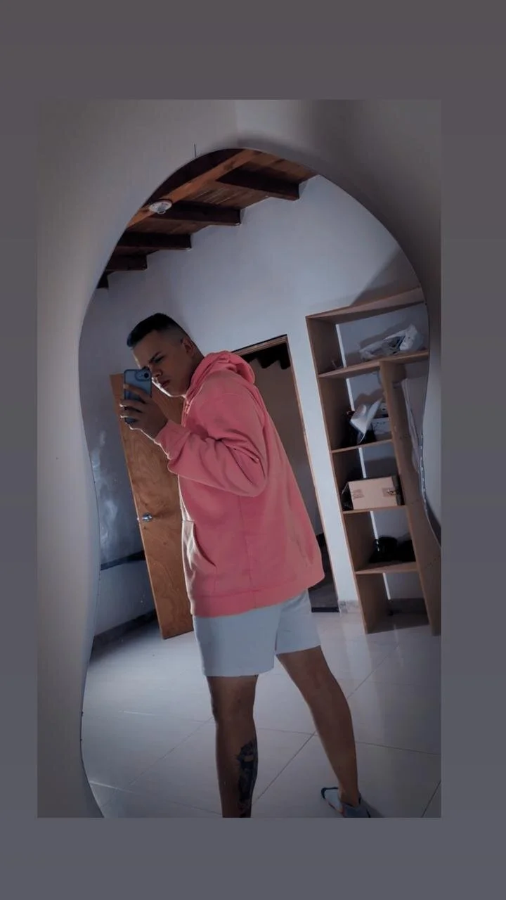XXX Porn Photo of Nude Teo_Vanegass 10