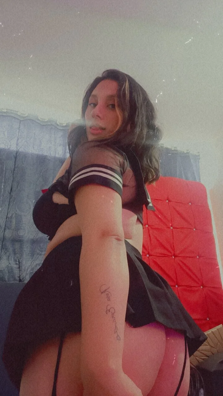 XXX Porn Photo of Nude Mila_nixon02 6