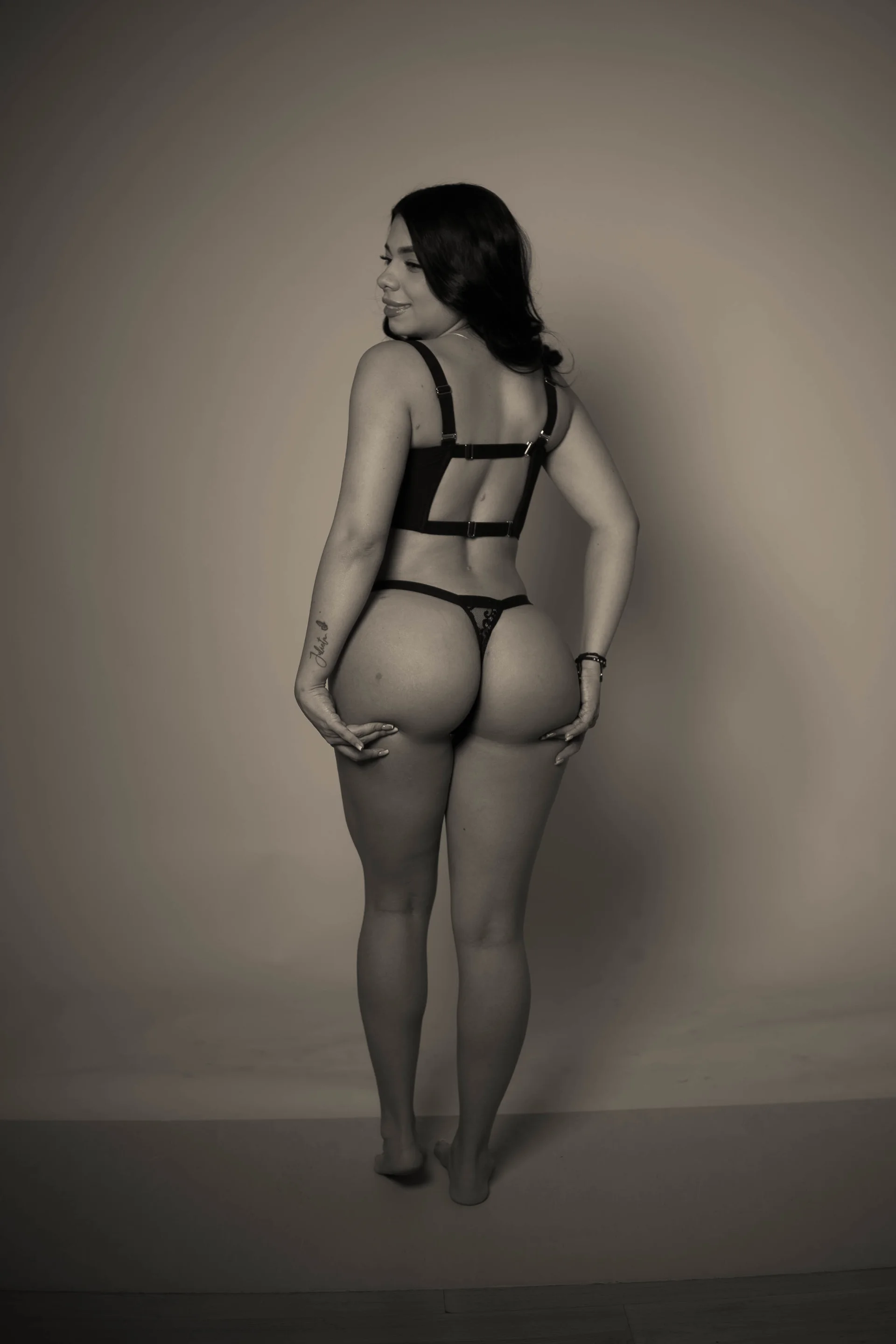 XXX Porn Photo of Nude abbye_rose 30