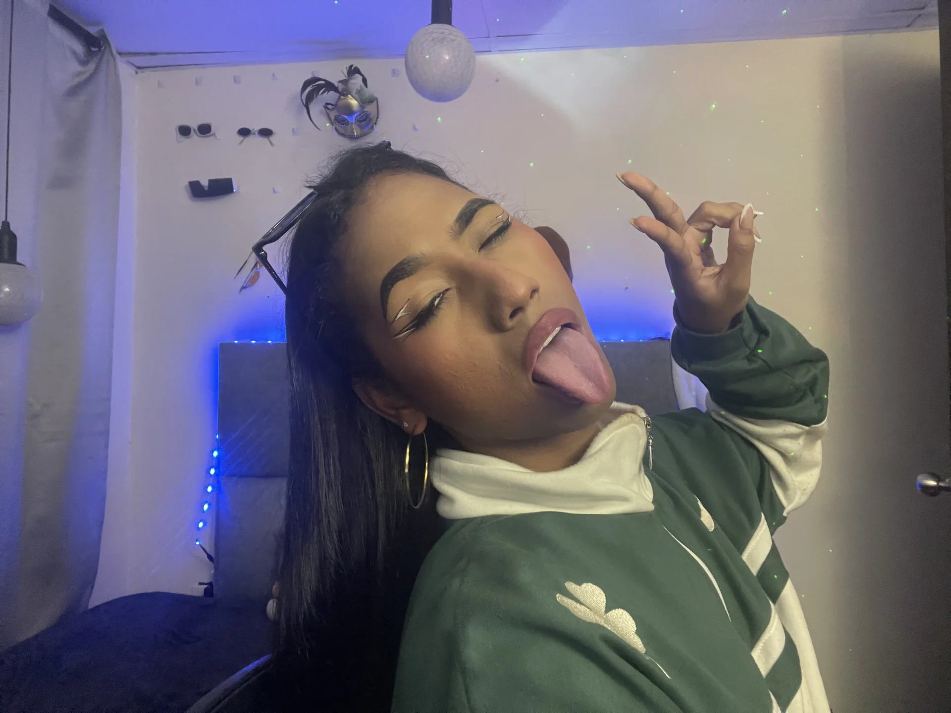 XXX Porn Photo of Nude Alissemasiel 33