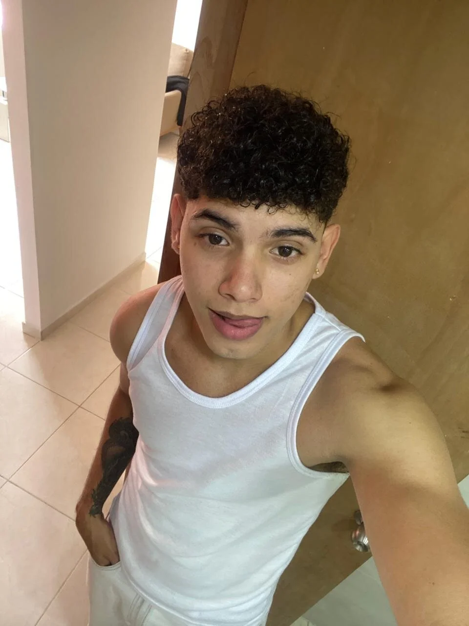 XXX Porn Photo of Nude justin_payn14 11