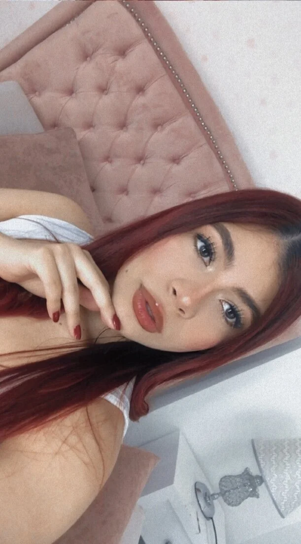 XXX Porn Photo of Nude Kendall__Fox 2