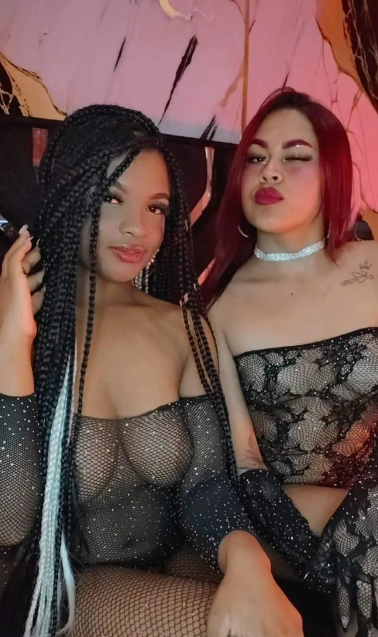 XXX Porn Photo of Nude scarletandroxanecs 10