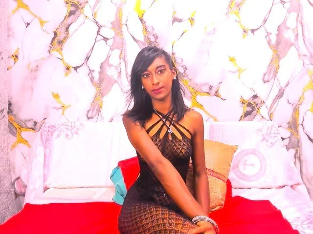 XXX Porn Photo of Nude indiansunglaze4u69 38