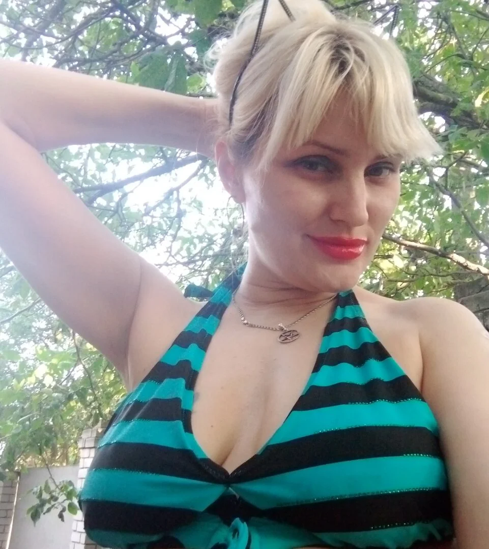 XXX Porn Photo of Nude Freya_Milf 18