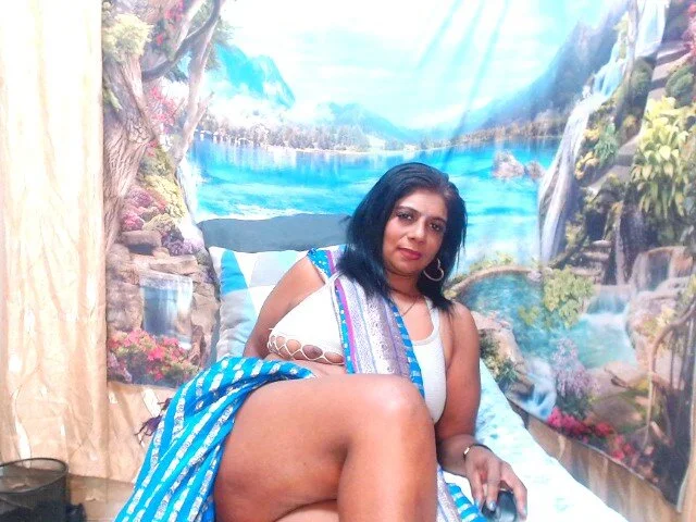 XXX Porn Photo of Nude indianerotica69 18