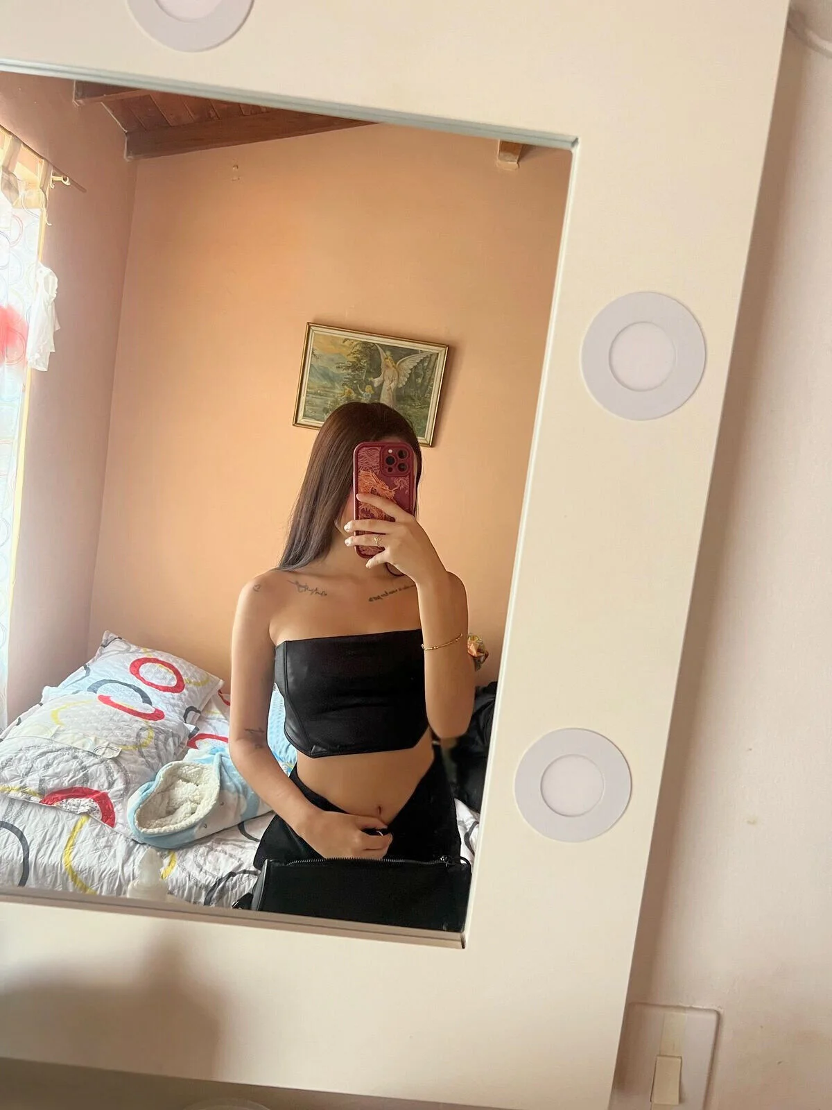 XXX Porn Photo of Nude Emily-Carter 11