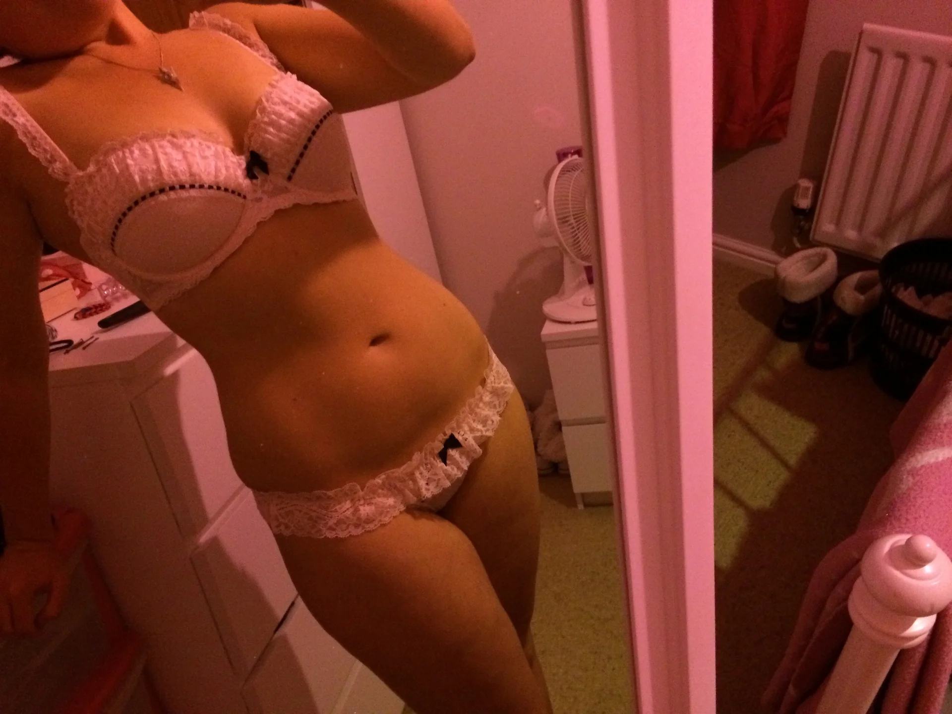 XXX Porn Photo of Nude xxcurvyjessiexx 25