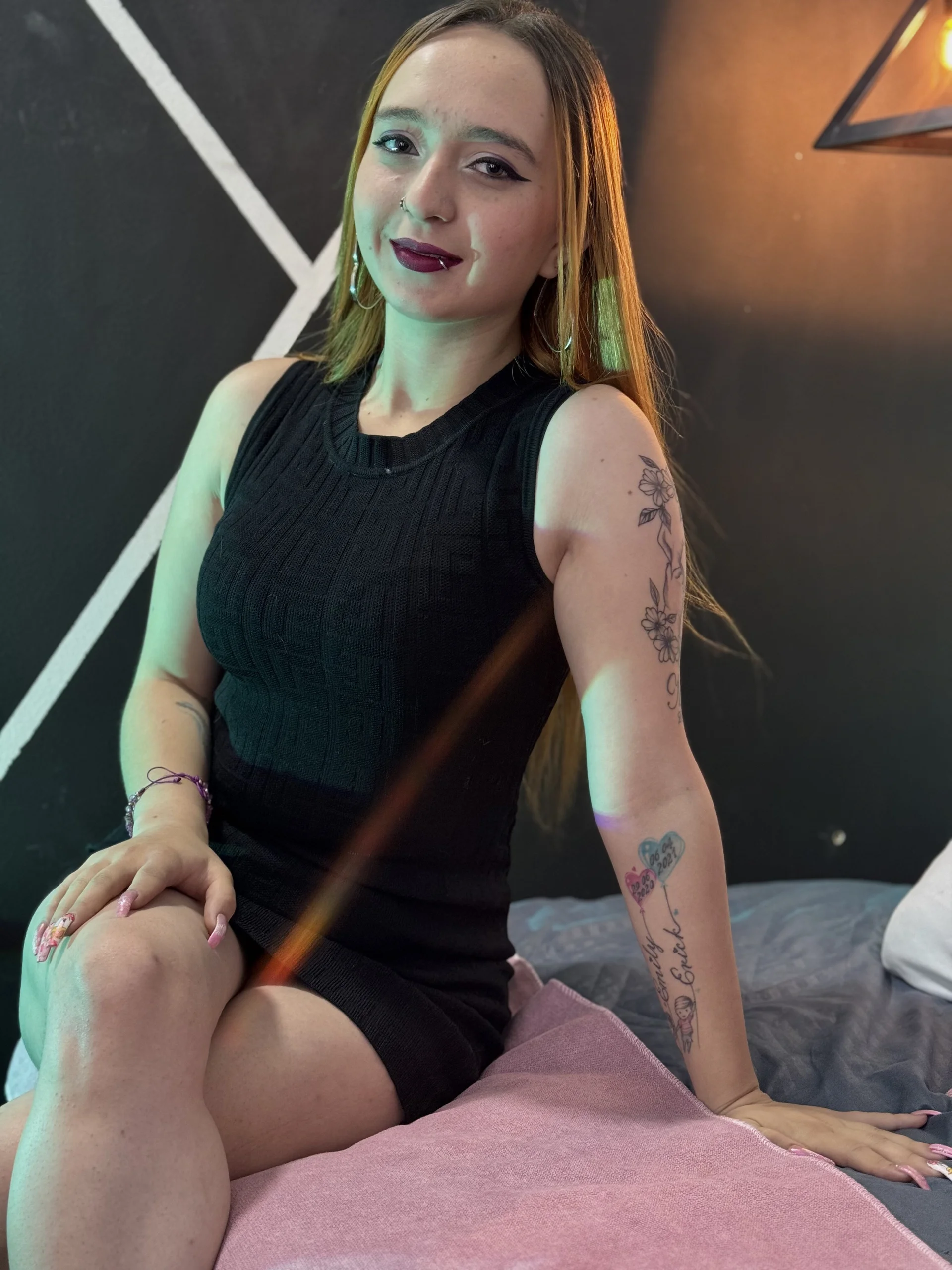 XXX Porn Photo of Nude Liaroberts1 51