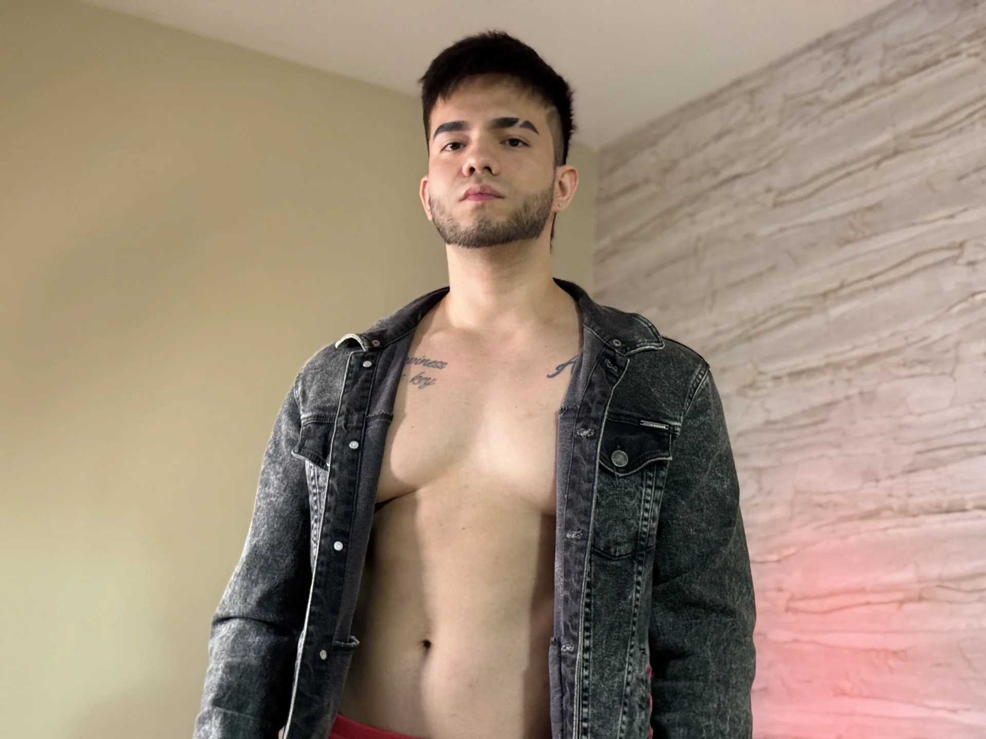 XXX Porn Photo of Nude King_Draven3 5