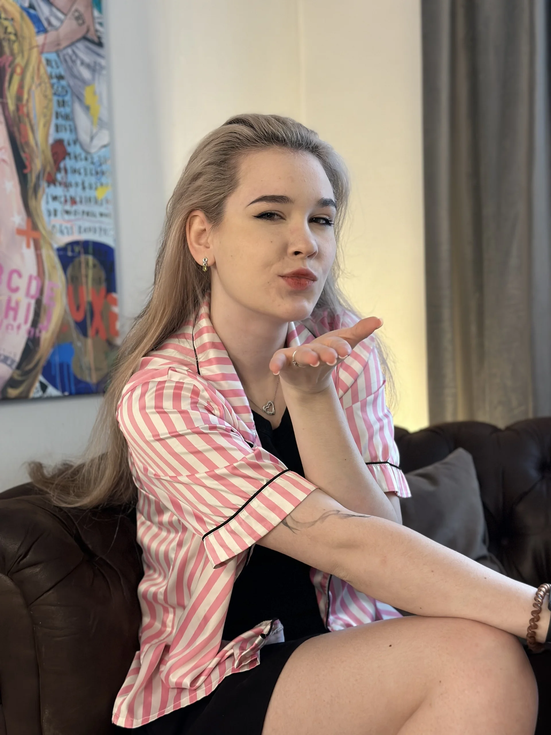 XXX Porn Photo of Nude NelliSimson 1