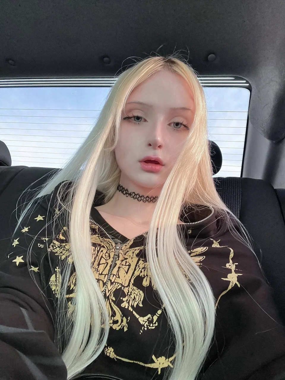 XXX Porn Photo of Nude Megan--chan 17