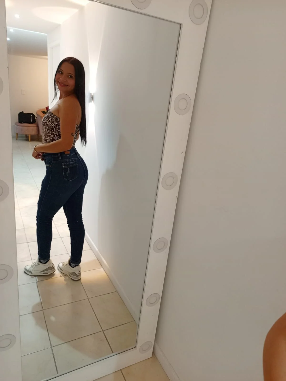 XXX Porn Photo of Nude Laura_Velle 3