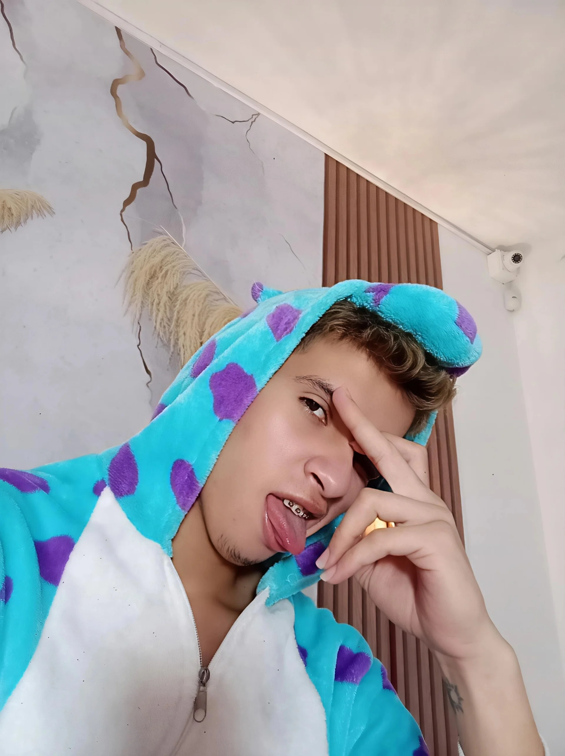 XXX Porn Photo of Nude Ethanhot_os 2