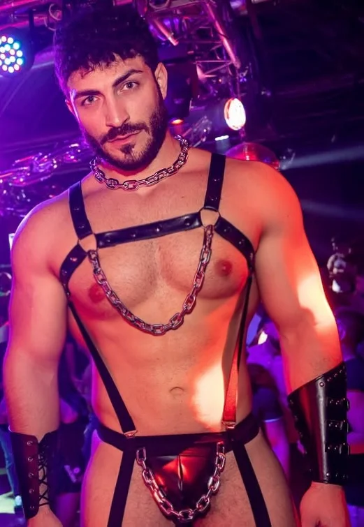 XXX Porn Photo of Nude mark_ariete 2