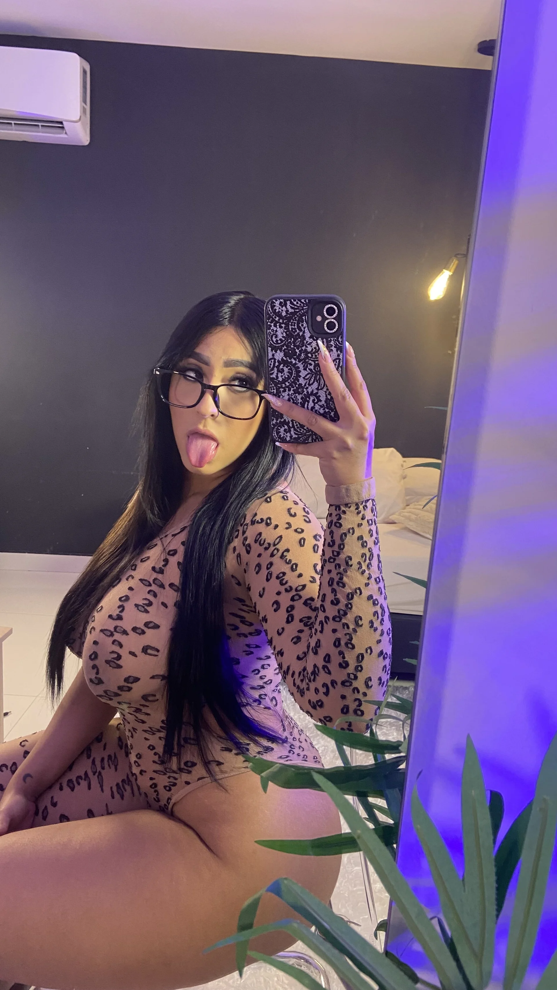 XXX Porn Photo of Nude izabelacarter 31