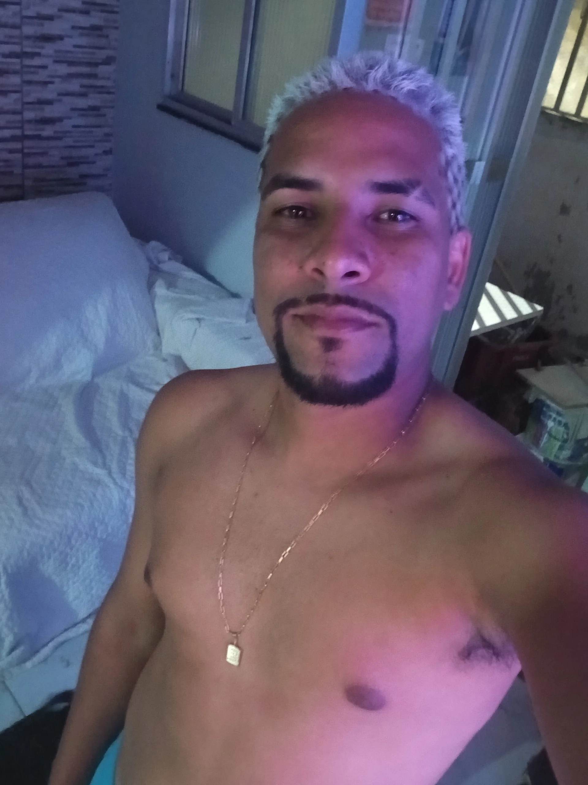 XXX Porn Photo of Nude Tomaajek 6