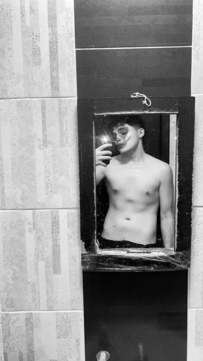 XXX Porn Photo of Nude Luca_Voss 7
