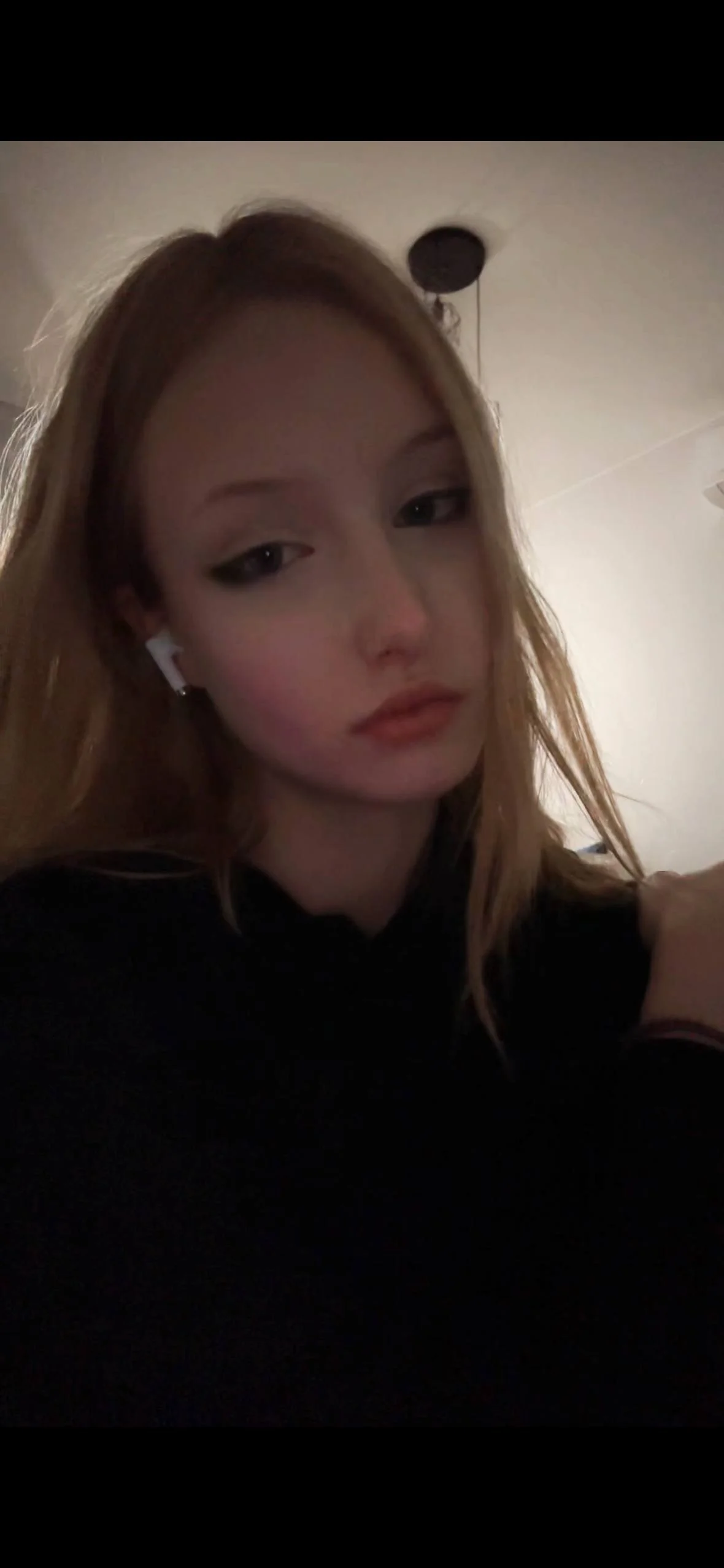 XXX Porn Photo of Nude AlmedaWalmer 4