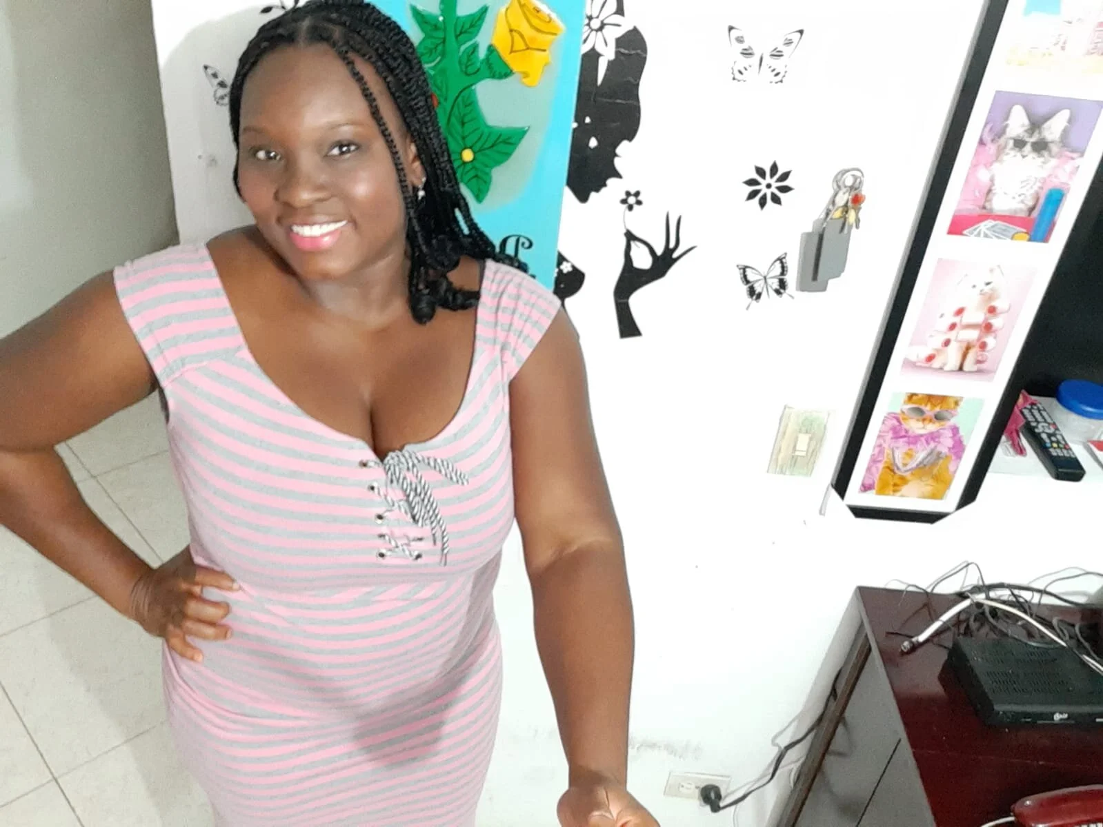 XXX Porn Photo of Nude queen_ebony_69 4