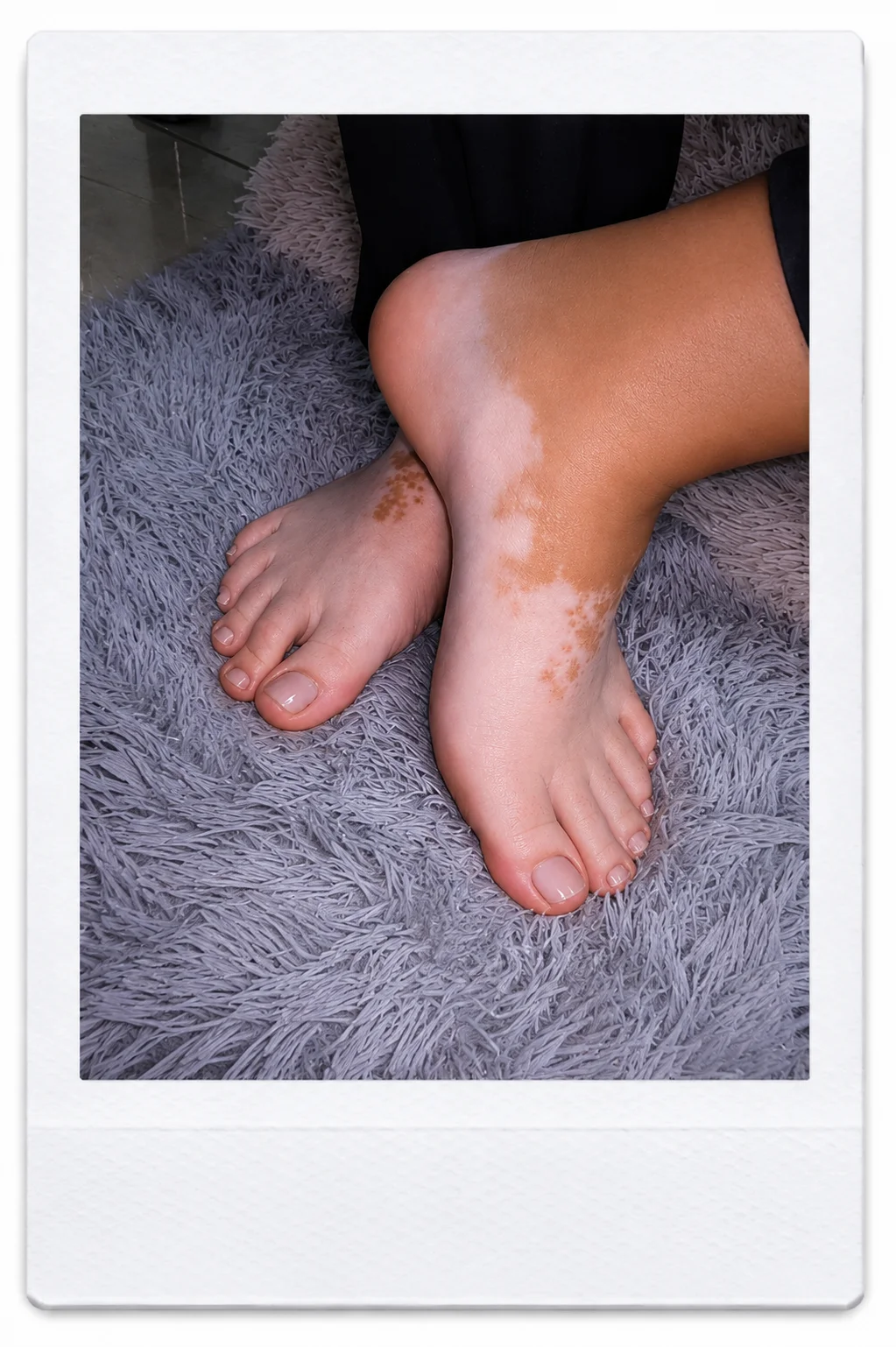 XXX Porn Photo of Nude BrunoWildG-Feet 2