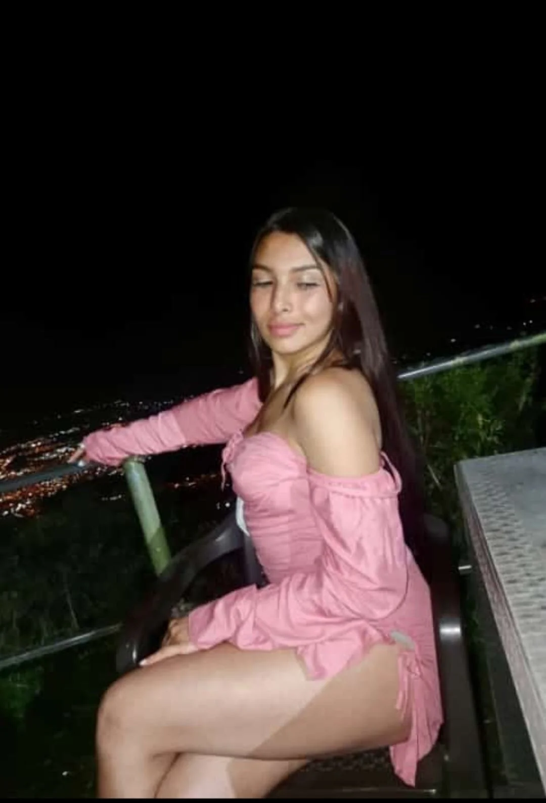 XXX Porn Photo of Nude burbuja_pink_ 1