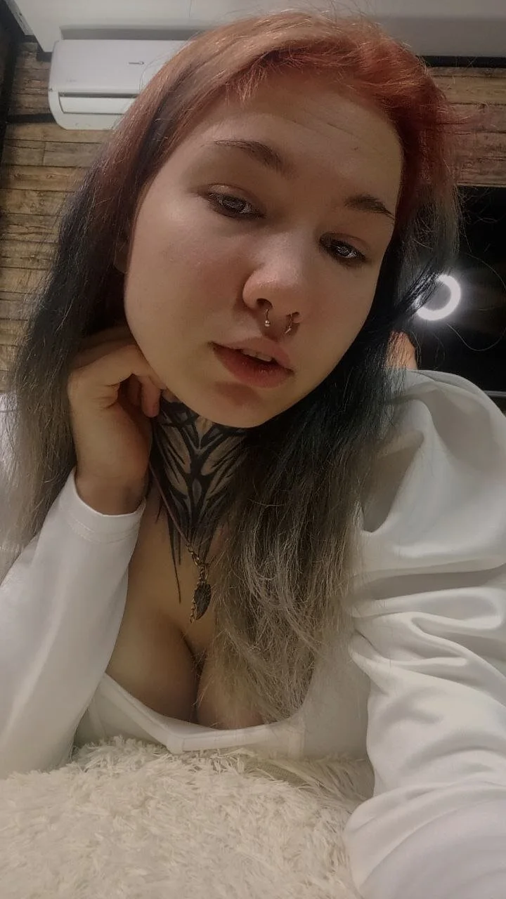 XXX Porn Photo of Nude RenVeyra 49