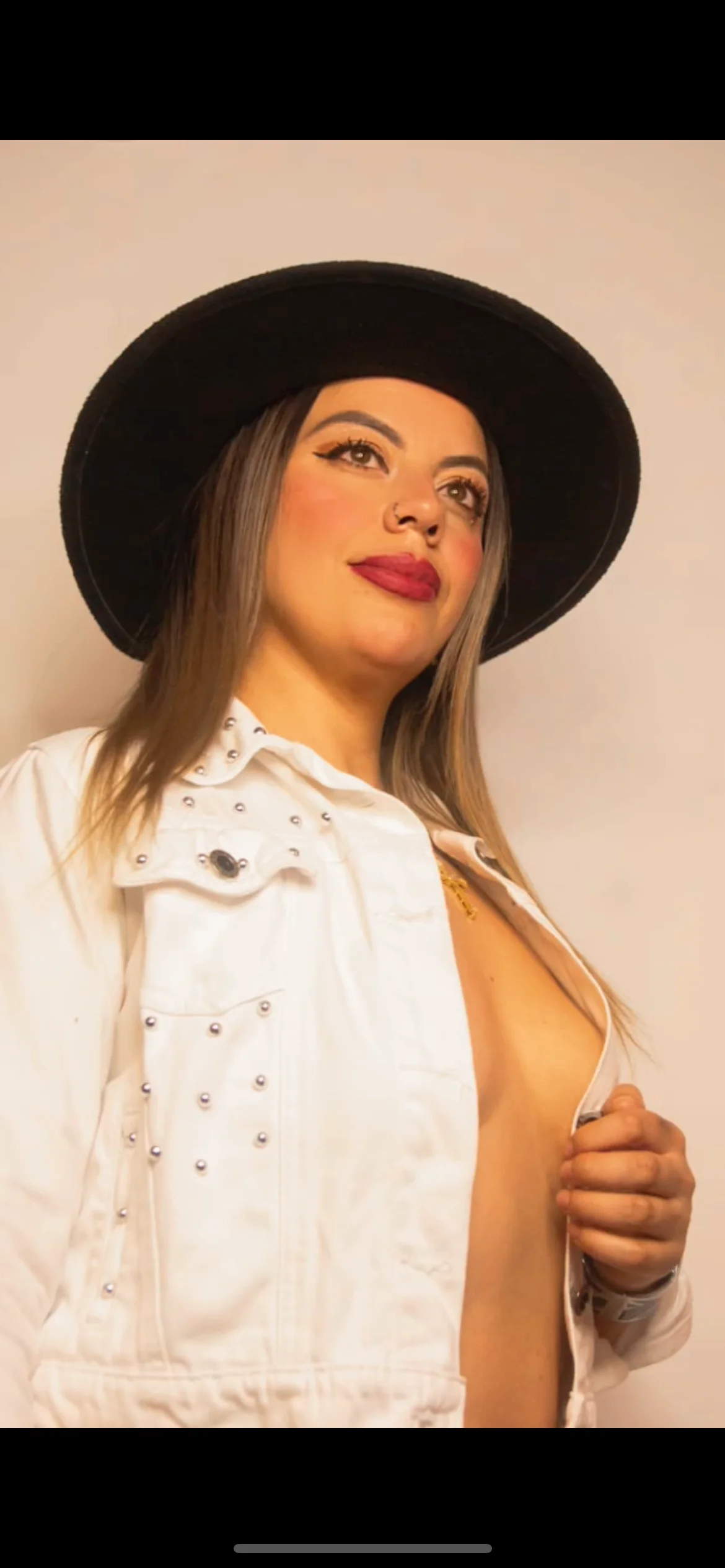 XXX Porn Photo of Nude ariannawil 12