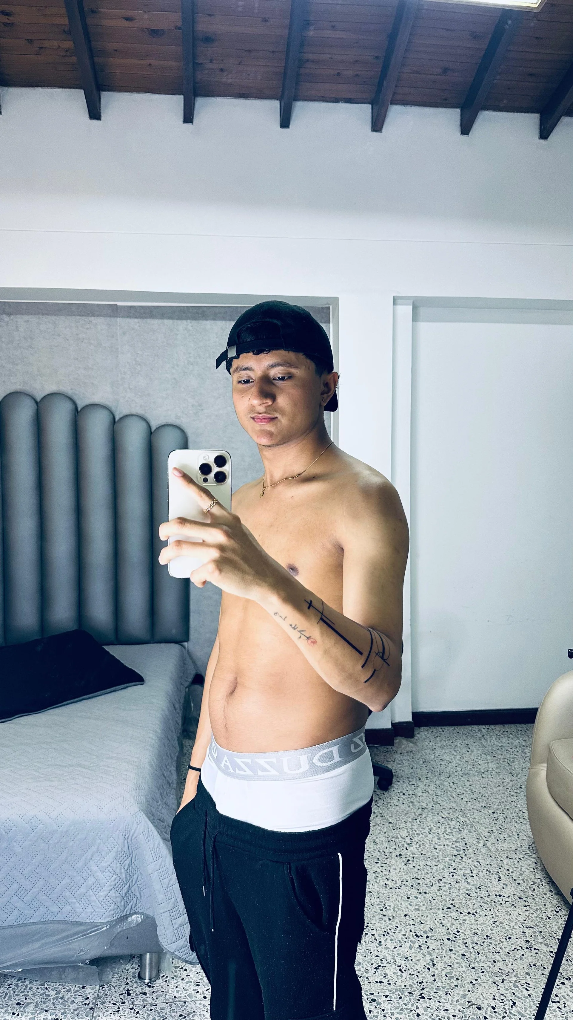 XXX Porn Photo of Nude Thiago_Nova 2
