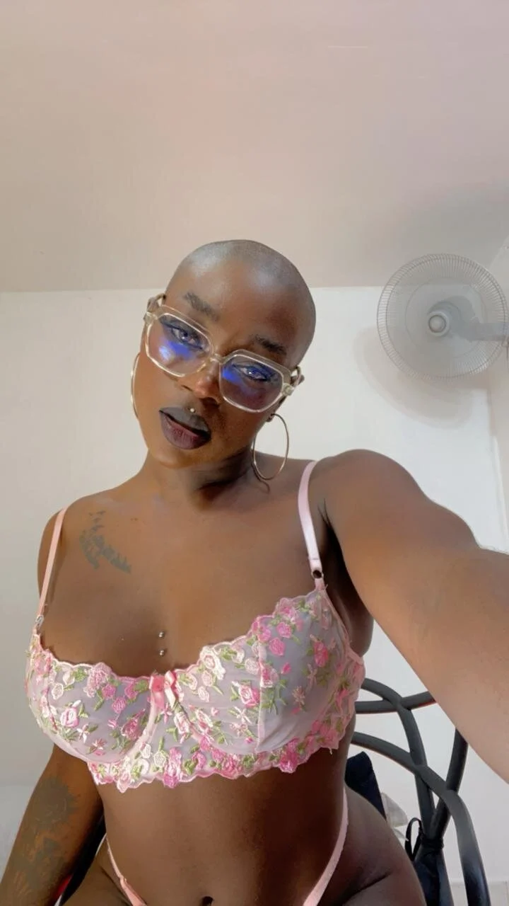 XXX Porn Photo of Nude MiaKnox 16