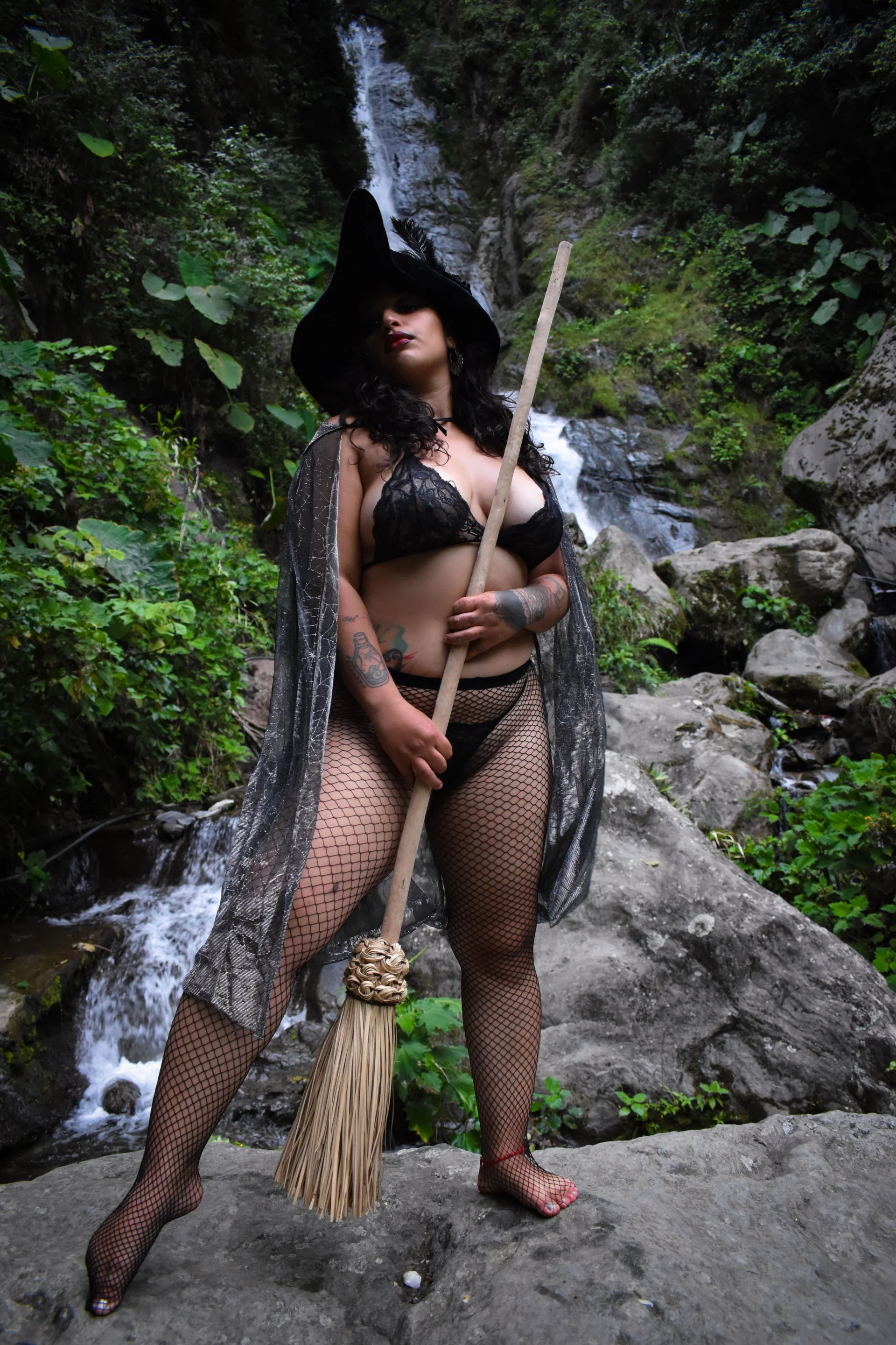 XXX Porn Photo of Nude sophiaamethystt 75