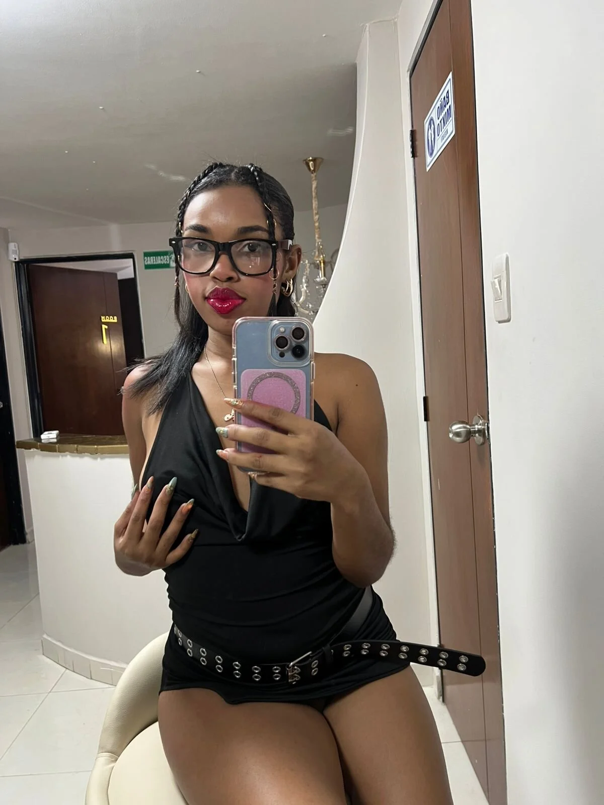 XXX Porn Photo of Nude bella_moonlight_cr 113