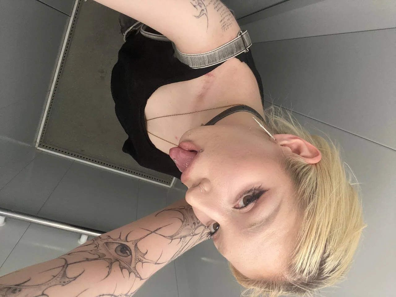 XXX Porn Photo of Nude SallyCha 16