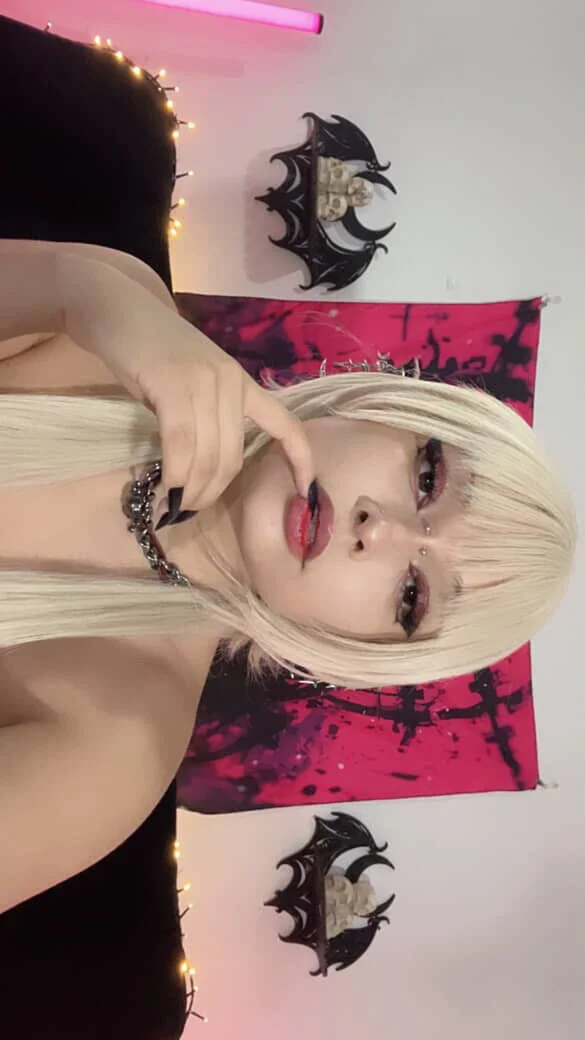 XXX Porn Photo of Nude Devil_goth 7