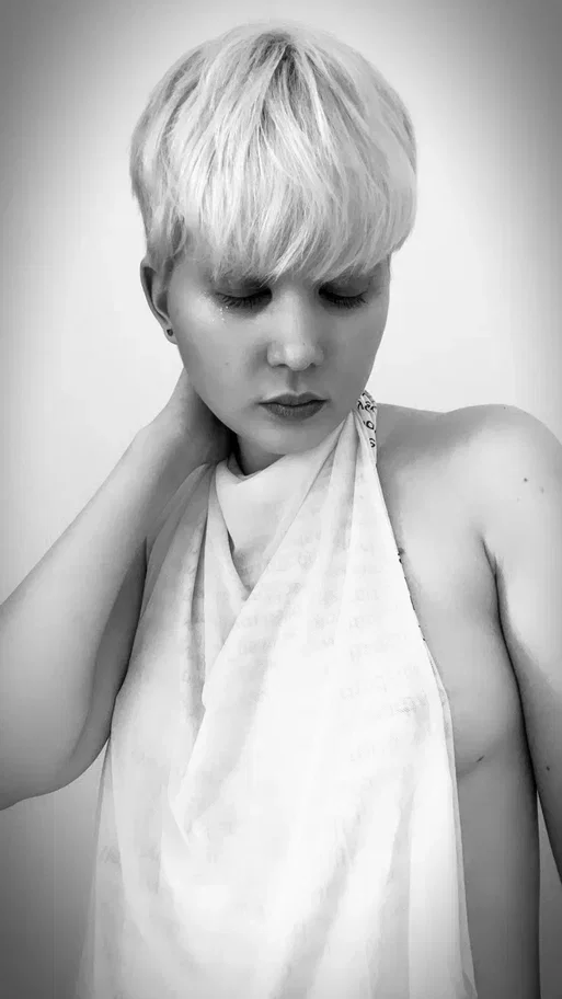 XXX Porn Photo of Nude CherrryMuse 1