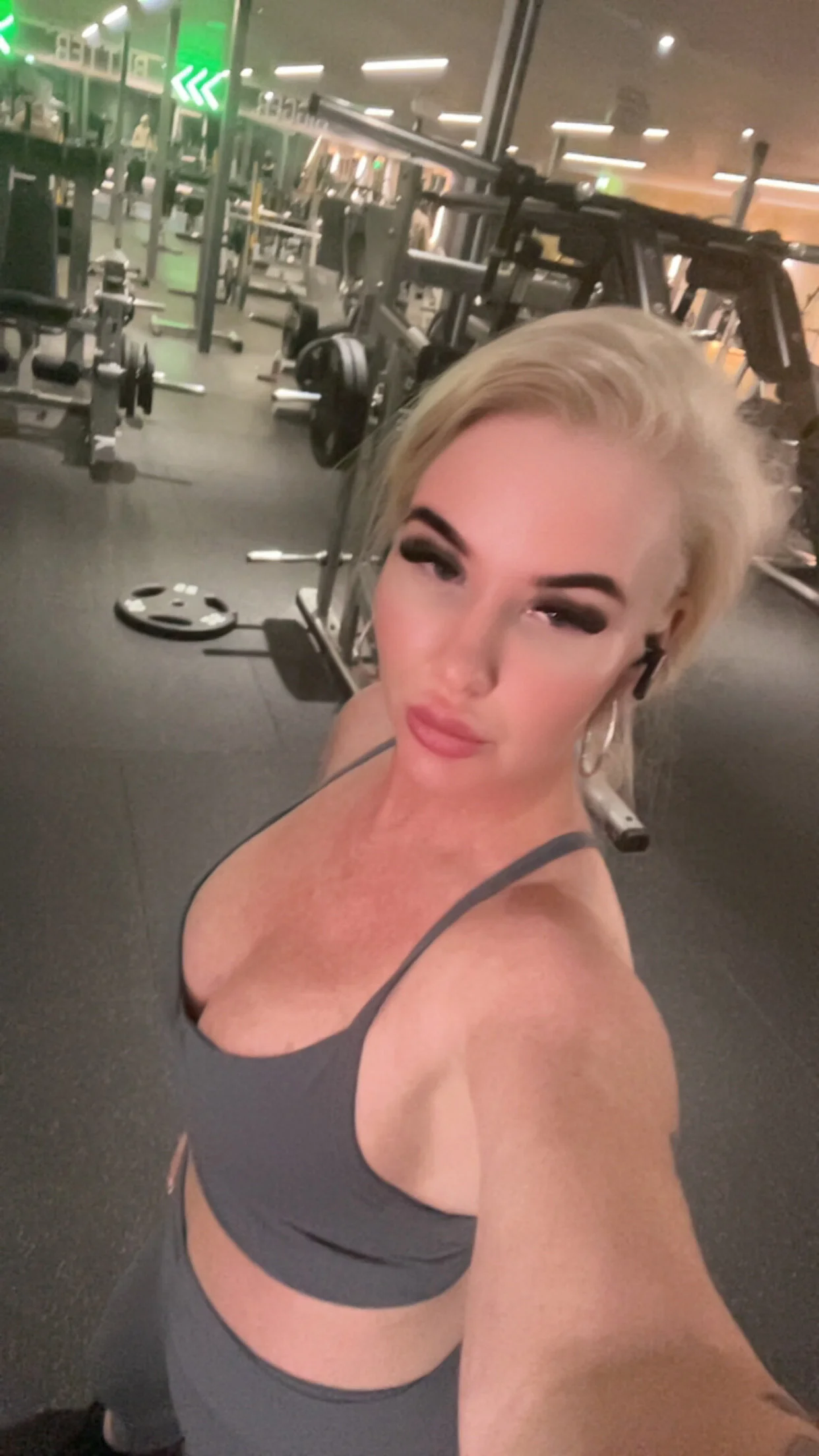 XXX Porn Photo of Nude GymQueen_Grace 22