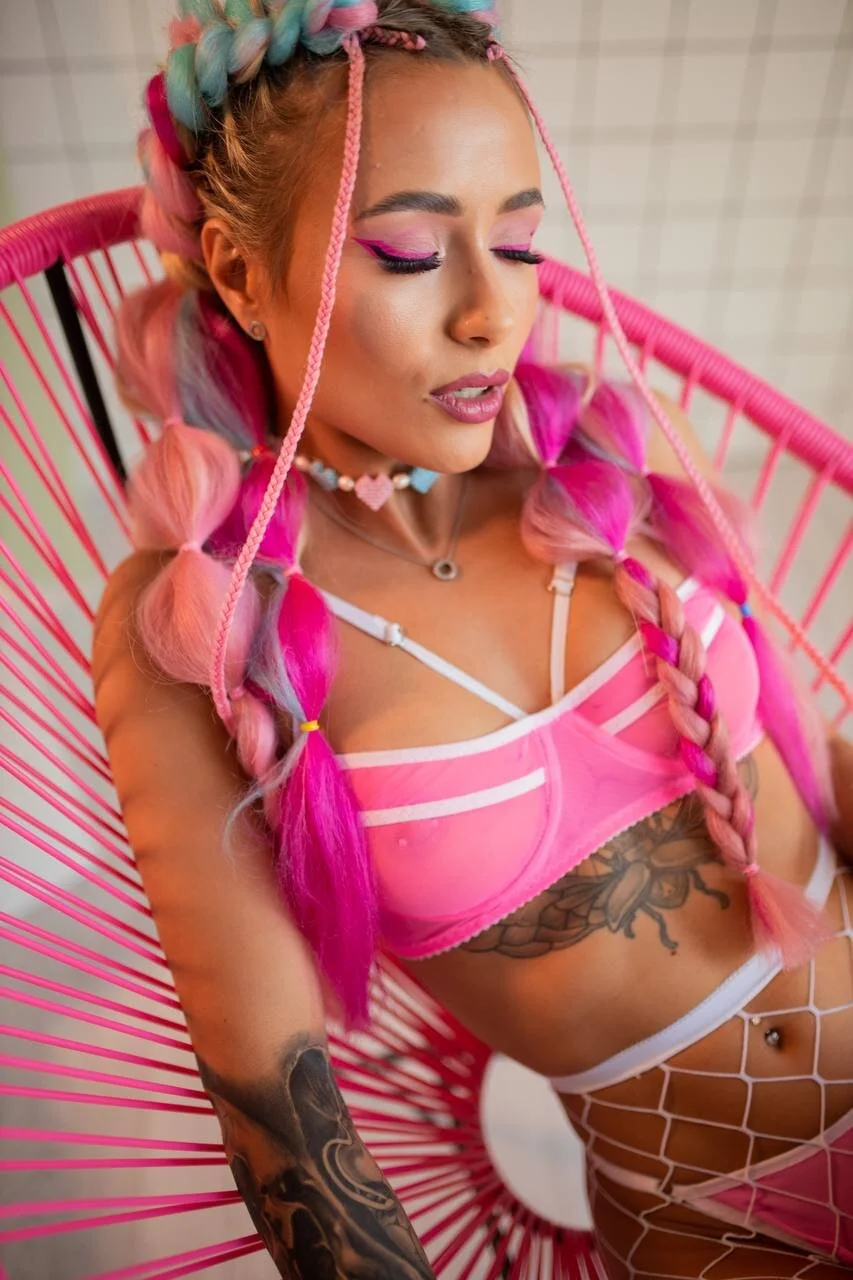 XXX Porn Photo of Nude CrazyWomen 39