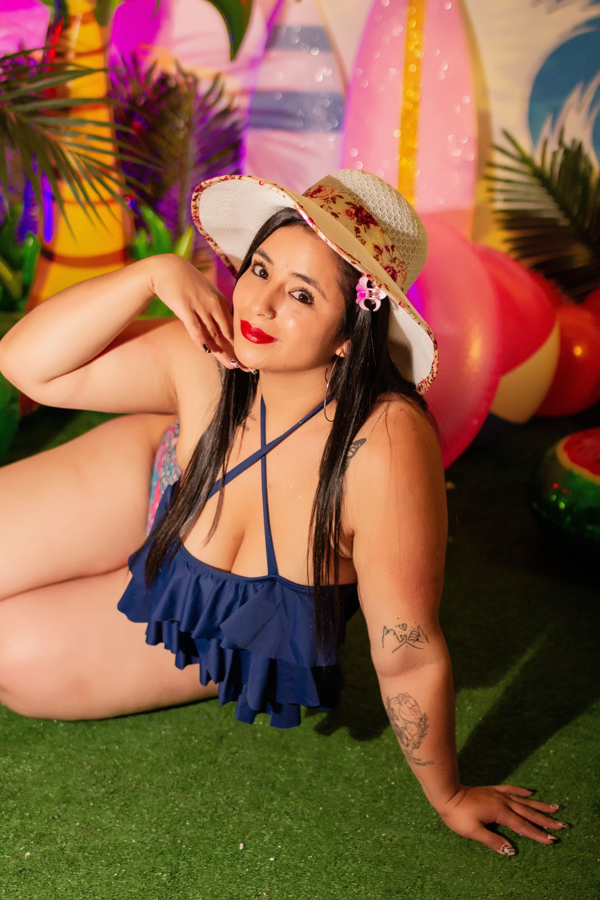 XXX Porn Photo of Nude Lolagolden1 12