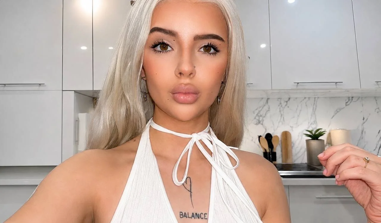 XXX Porn Photo of Nude Britney_Calverhends 26