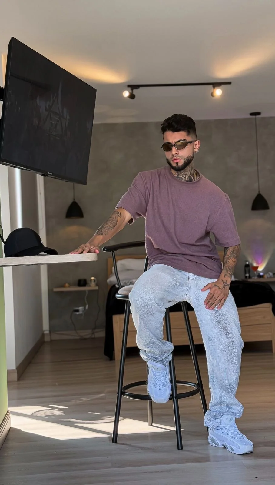 XXX Porn Photo of Nude samuel_boy_tatoo 40