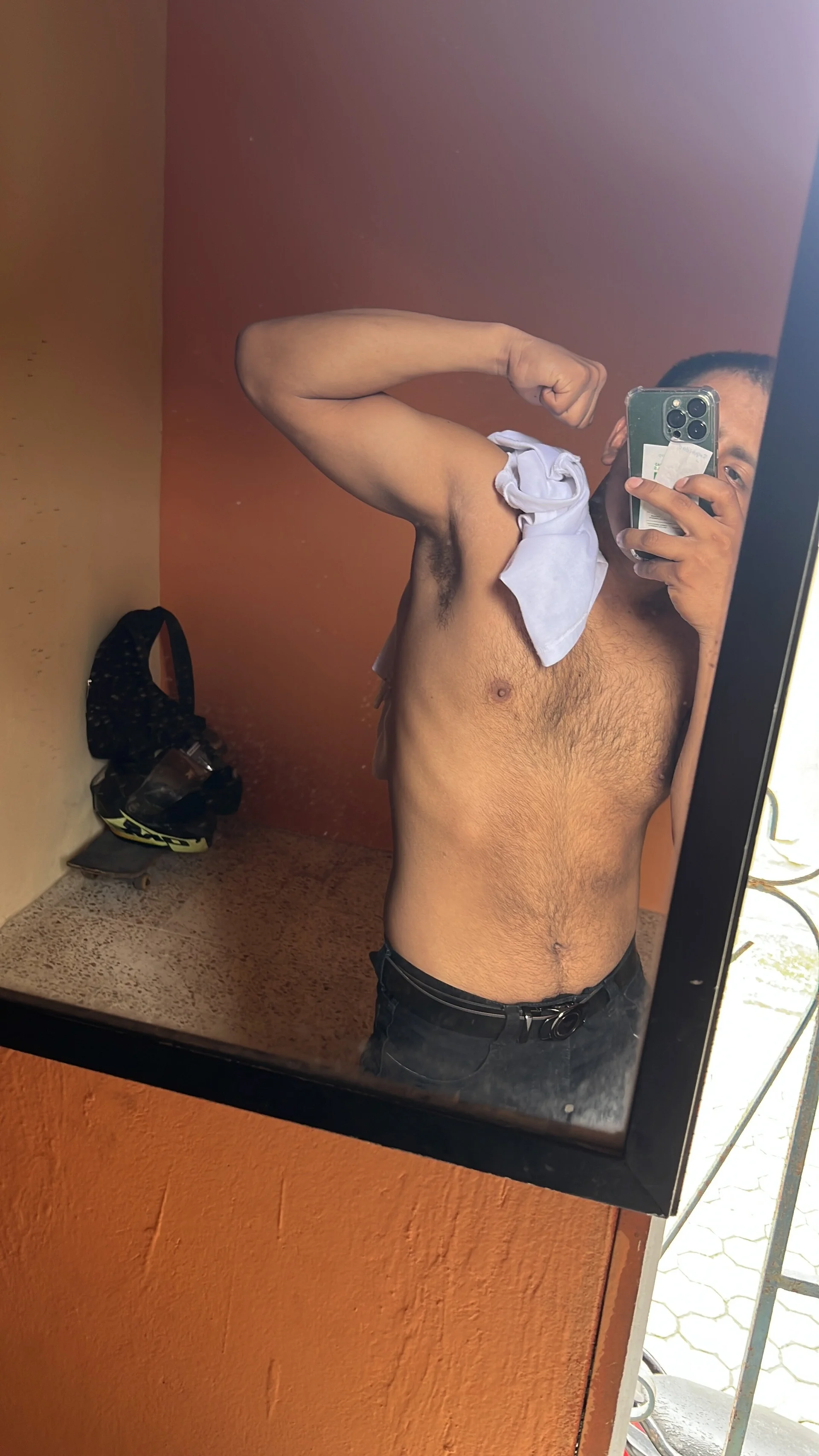 XXX Porn Photo of Nude juxkrebs 1