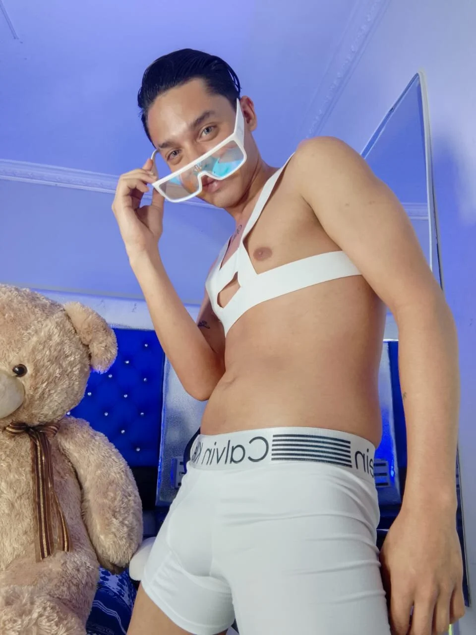 XXX Porn Photo of Nude Ian_Schneider 6