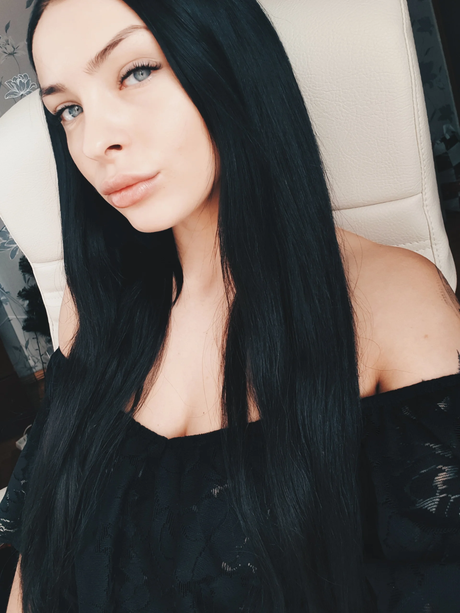 XXX Porn Photo of Nude lecherous_wife 5