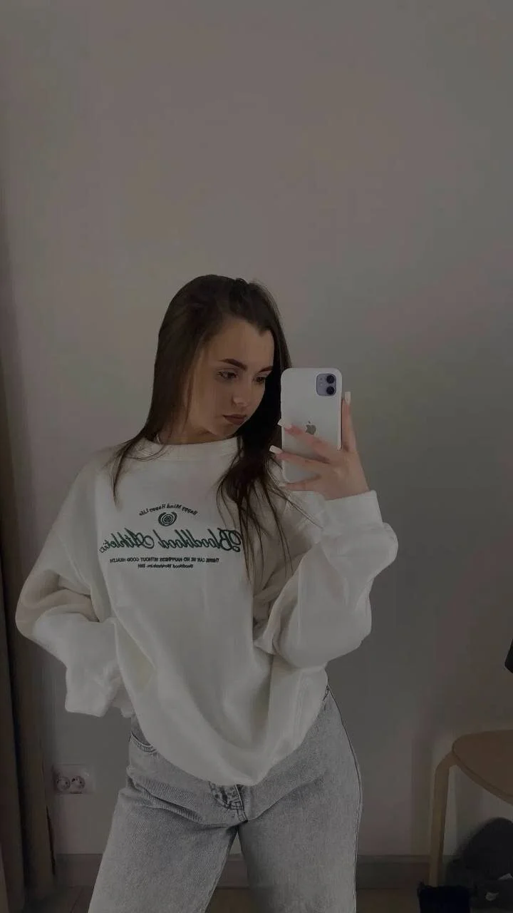 XXX Porn Photo of Nude Erin_Drey 3